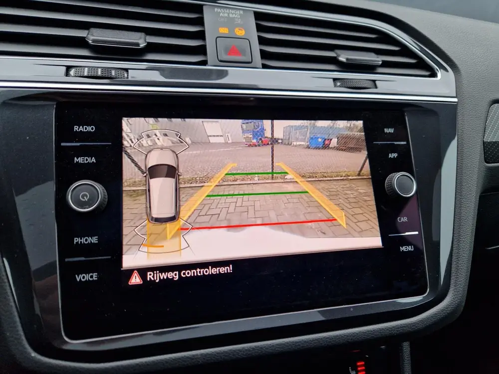 Volkswagen TIGUAN 1.5 TSI Dsg 2x R-Line Pano Full! uit 2021, foto 18