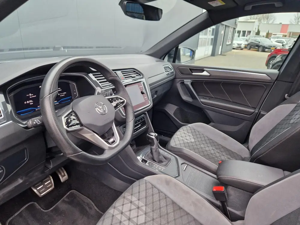 Volkswagen TIGUAN 1.5 TSI Dsg 2x R-Line Pano Full! uit 2021, foto 4