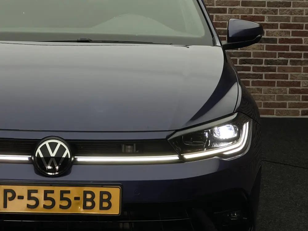 Volkswagen Polo 1.0 TSI R-Line Business IQ VIRTUAL PANORAMA uit 2021, foto 13