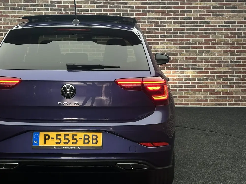 Volkswagen Polo 1.0 TSI R-Line Business IQ VIRTUAL PANORAMA uit 2021, foto 17