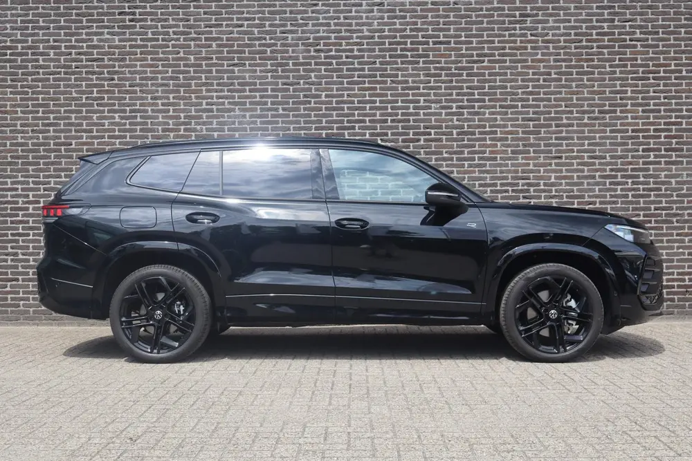 Volkswagen Tayron 1.5 eHybrid 204pk R-Line Edition | Panoram uit 2025, foto 3