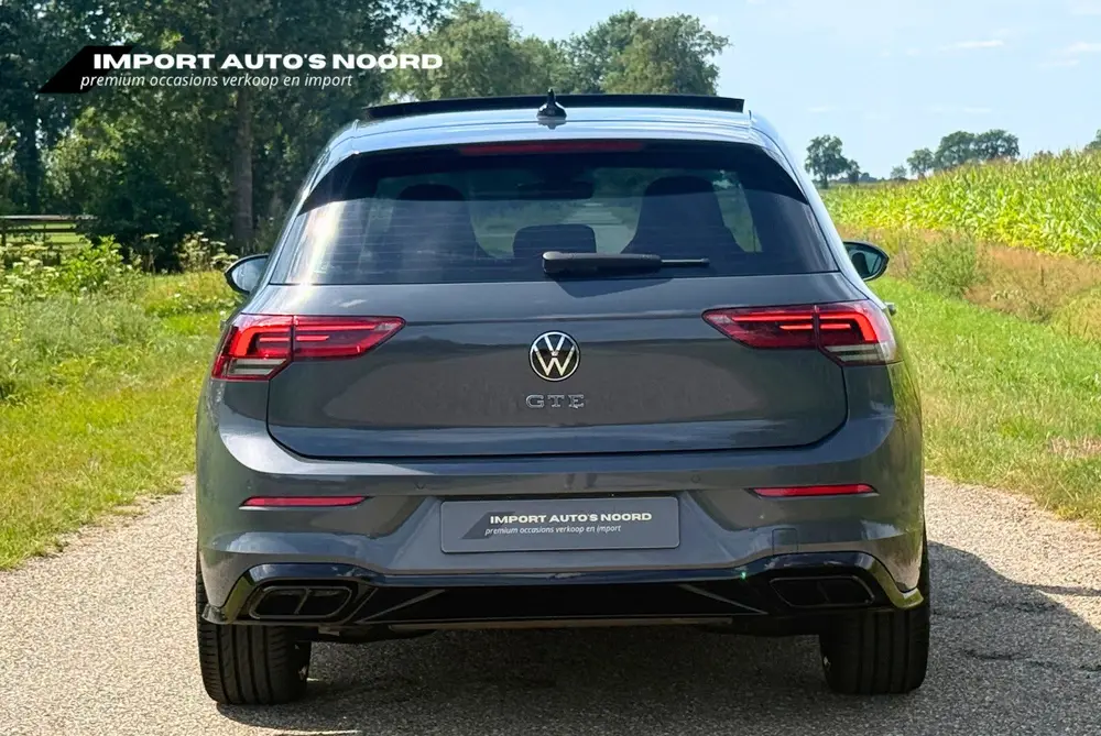 Volkswagen Golf 8 GTE Pano Black style ACC 19 inch Carplay ( uit 2020, foto 5