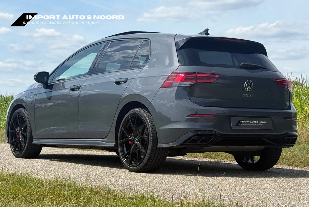 Volkswagen Golf 8 GTE Pano Black style ACC 19 inch Carplay ( uit 2020, foto 9