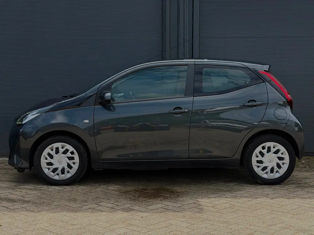 Toyota Aygo 1.0 VVT-i | Achteruitrij Camera | E-Pakket | Air uit 2019, foto 8