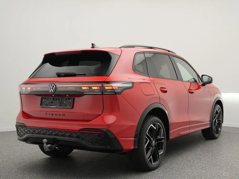 Volkswagen Tiguan R-Line 1.5 eHybrid 272 PK | LED Matrix IQ uit 2025, foto 2