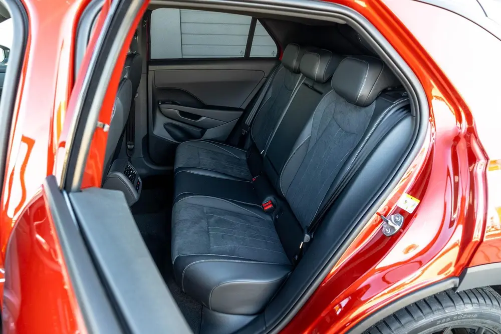 Volkswagen T-Roc 1.5 eTSI 115pk DSG Style First Edition | Bl uit 2026, foto 20