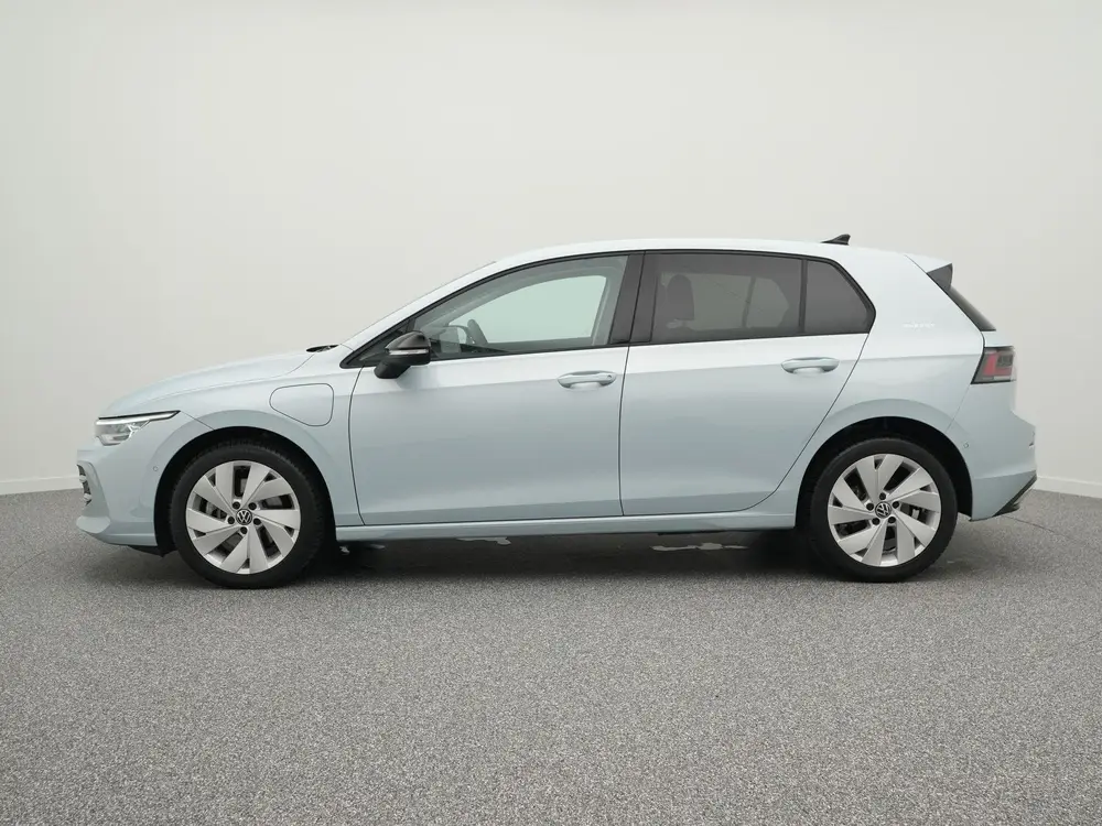 Volkswagen Golf Life Edition 1.5 eHybrid 204 PK | LED Matrix uit 2025, foto 12