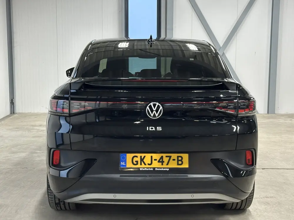 Volkswagen ID.5 Pro 77 kWh | Matrix | Pano | HUD | Warmtepom uit 2023, foto 7