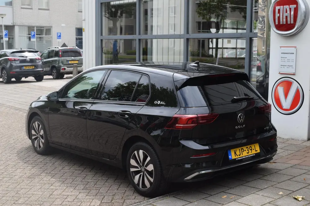 Volkswagen Golf 1.5 eTSI Goal|ACC|Sfeer|Carplay|Stuur+stoelv uit 2025, foto 3