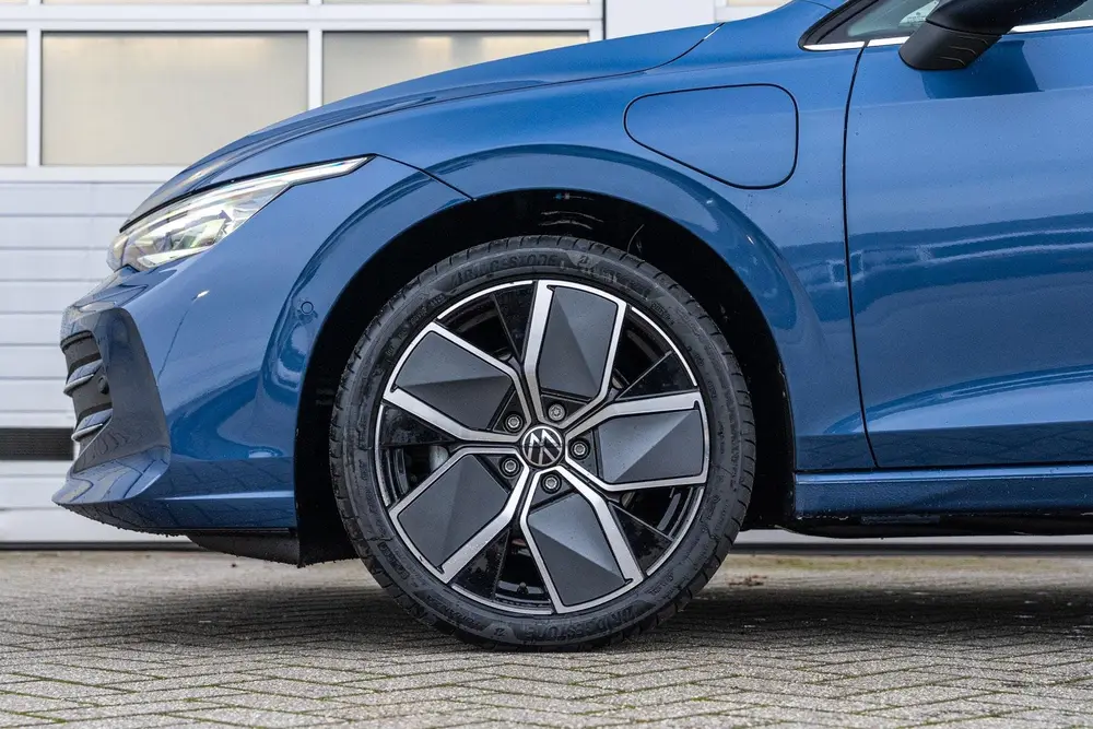 Volkswagen Golf 1.5 eHybrid 204pk Style Edition | Massage | uit 2026, foto 11