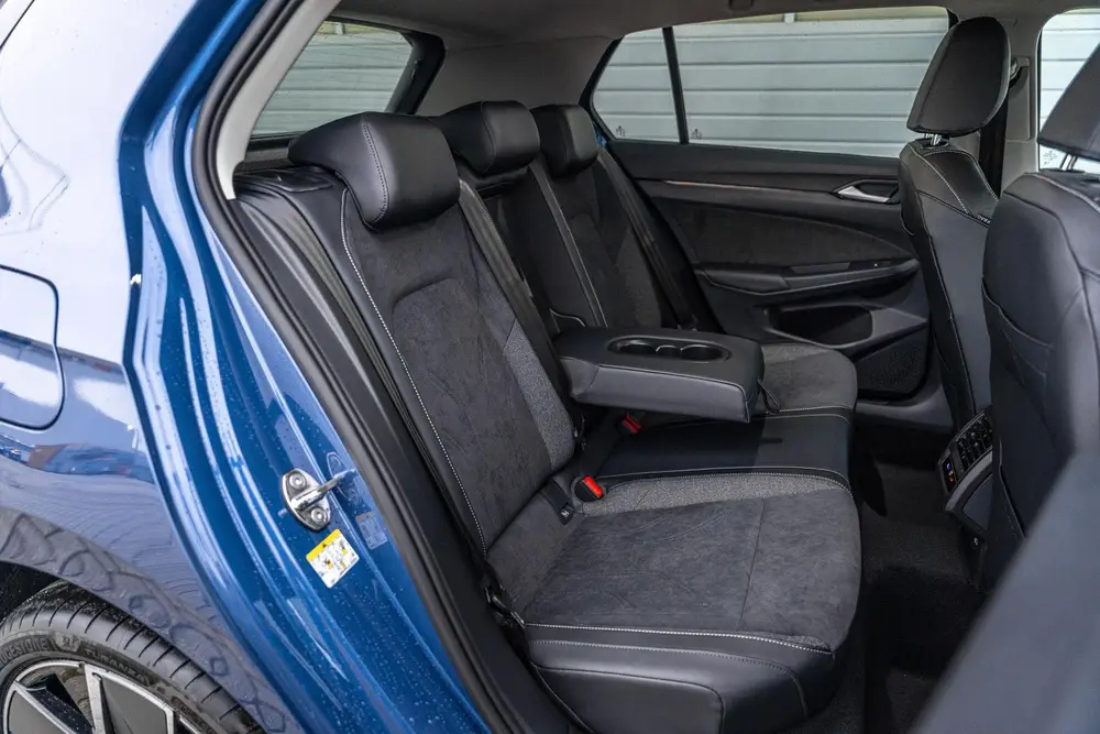 Volkswagen Golf 1.5 eHybrid 204pk Style Edition | Massage | uit 2026, foto 14