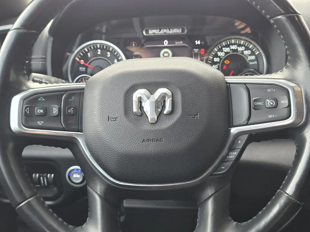 Dodge Ram 1500 Ram 1500 LARAMIE NIGHT EDITION 4X4 CREW CAB 5.7 LTR V8 uit 2023, foto 18
