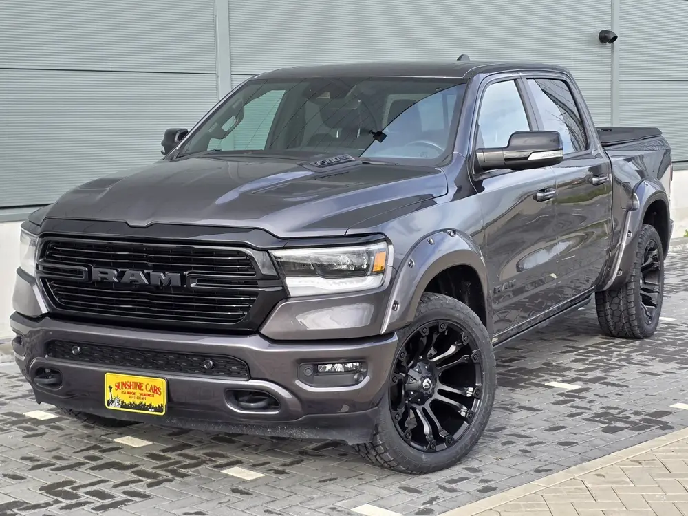 Dodge Ram 1500 Ram 1500 LARAMIE NIGHT EDITION 4X4 CREW CAB 5.7 LTR V8 uit 2023, foto 2
