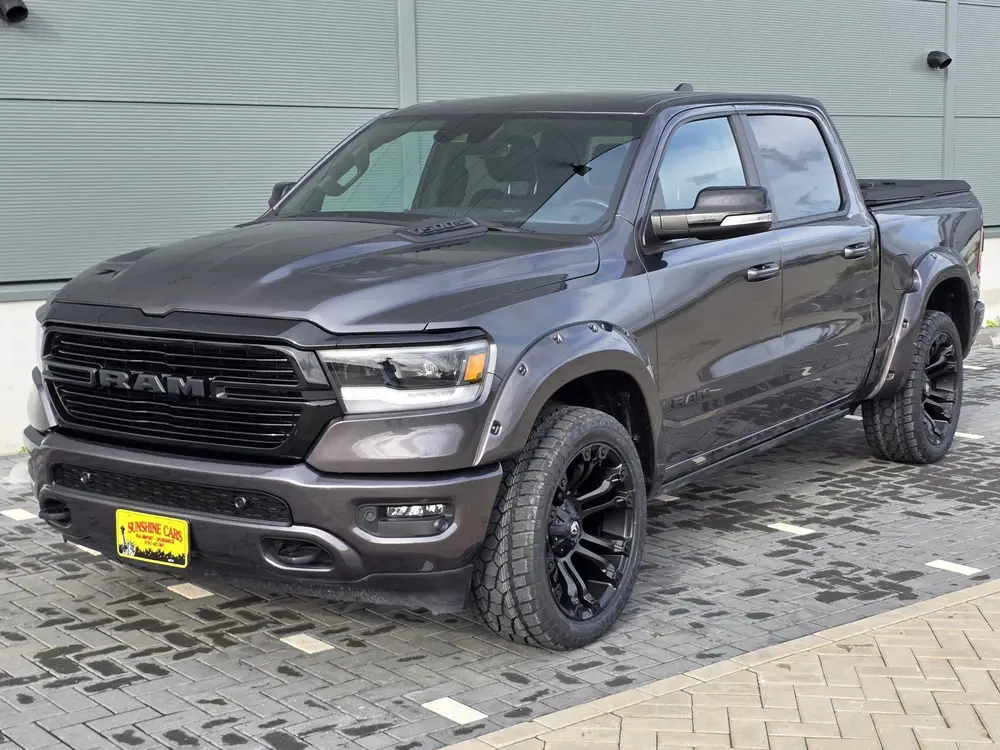 Dodge Ram 1500 Ram 1500 LARAMIE NIGHT EDITION 4X4 CREW CAB 5.7 LTR V8 uit 2023, foto 4