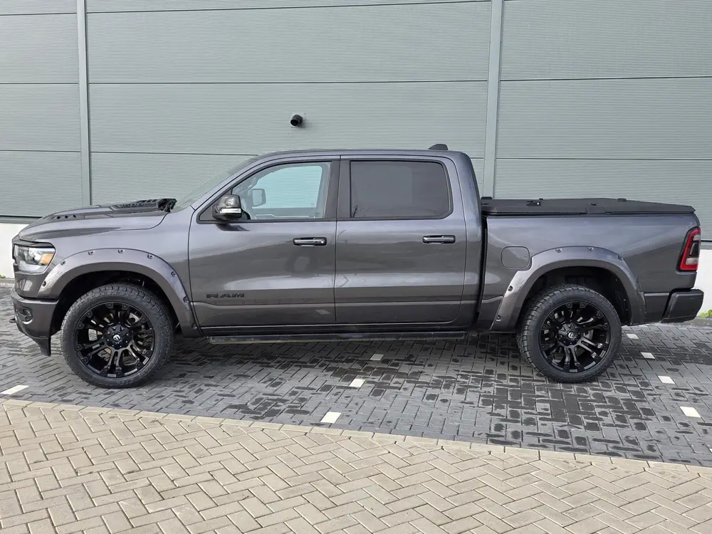 Dodge Ram 1500 Ram 1500 LARAMIE NIGHT EDITION 4X4 CREW CAB 5.7 LTR V8 uit 2023, foto 8