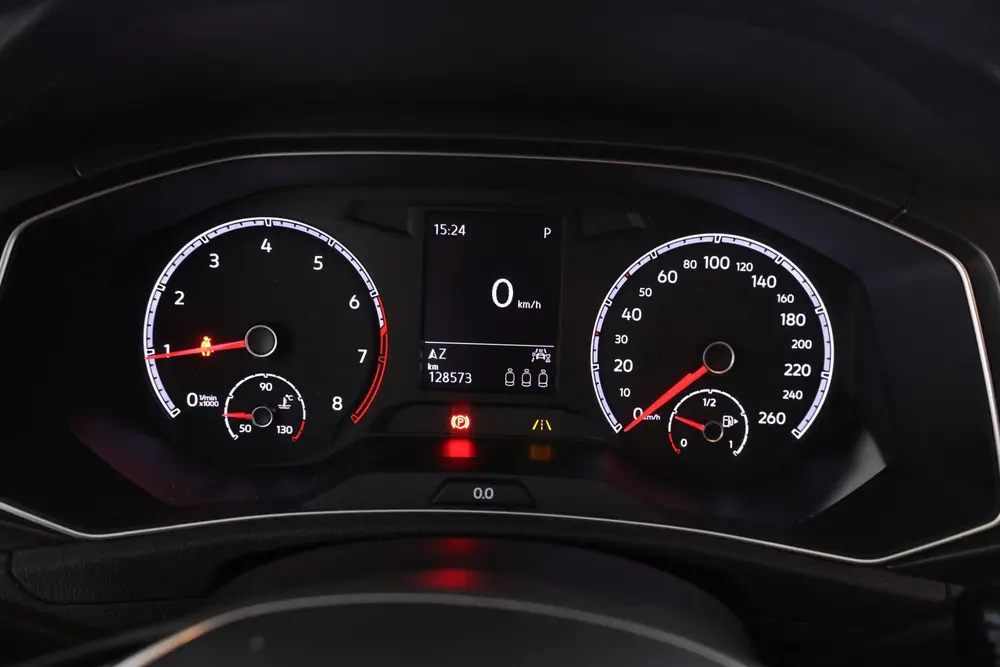 Volkswagen T-Roc 1.5 TSI Sport 150PK Automaat, Apple carplay uit 2019, foto 16