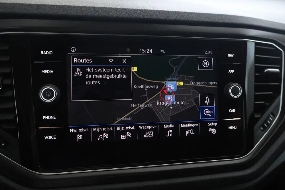 Volkswagen T-Roc 1.5 TSI Sport 150PK Automaat, Apple carplay uit 2019, foto 20