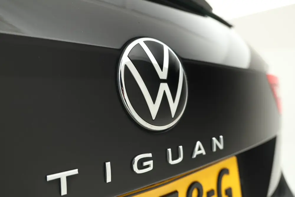 Volkswagen Tiguan 1.5 TSI Elegance Automaat, Volleder, Digit uit 2021, foto 10