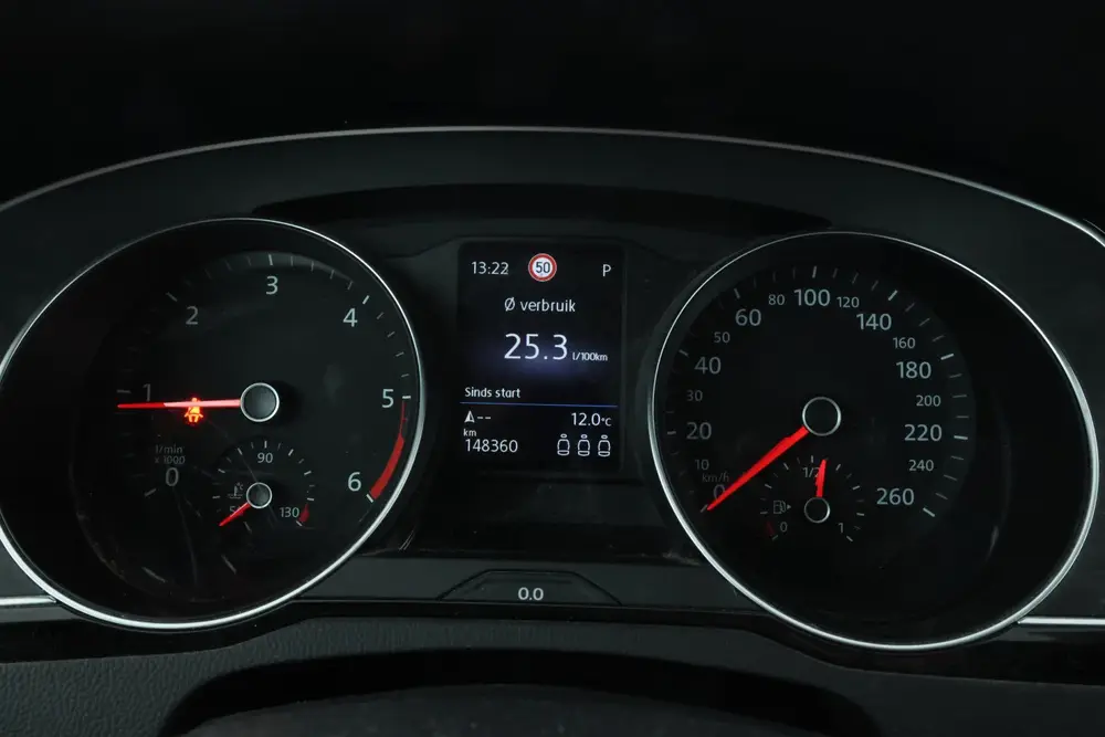 Volkswagen Passat Variant 1.6 TDI Comfort Business Automaat uit 2022, foto 18