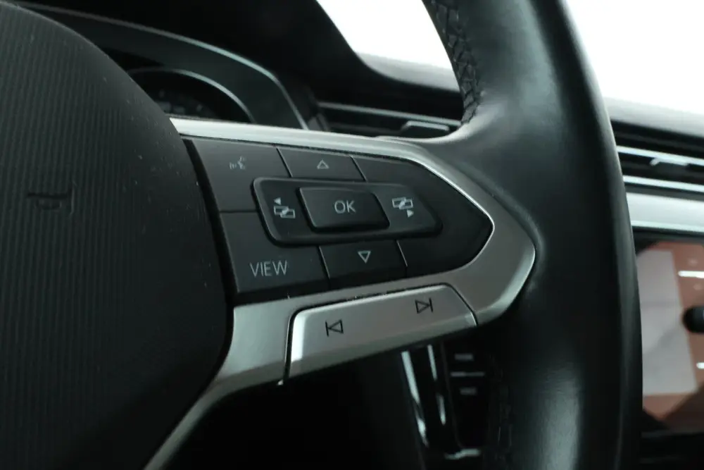 Volkswagen Passat Variant 1.6 TDI Comfort Business Automaat uit 2022, foto 20
