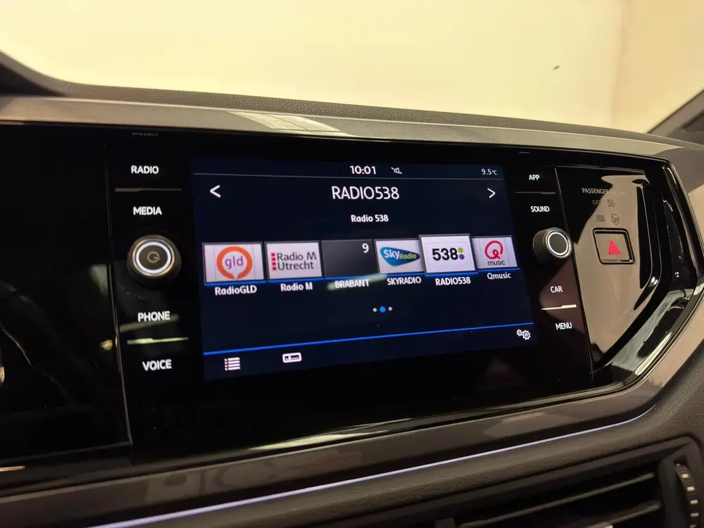 Volkswagen Polo 1.6 TDI / R-Line / Pano / CarPlay / Stoelver uit 2019, foto 16