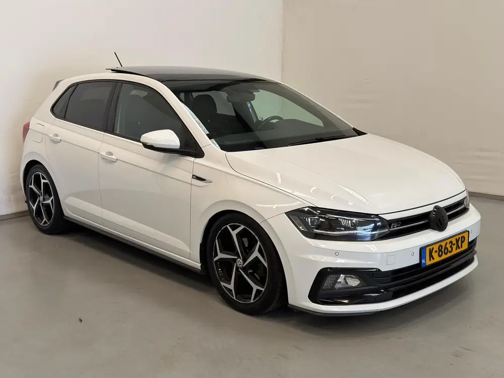 Volkswagen Polo 1.6 TDI / R-Line / Pano / CarPlay / Stoelver uit 2019, foto 2