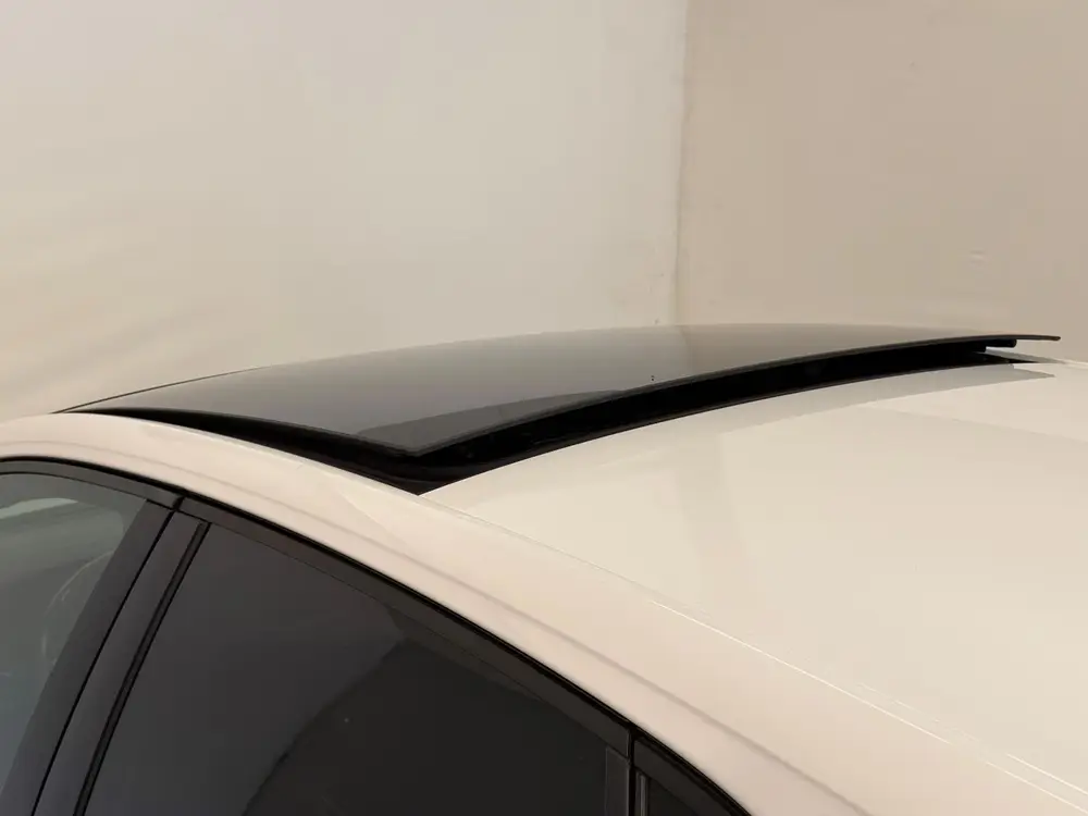 Volkswagen Polo 1.6 TDI / R-Line / Pano / CarPlay / Stoelver uit 2019, foto 6