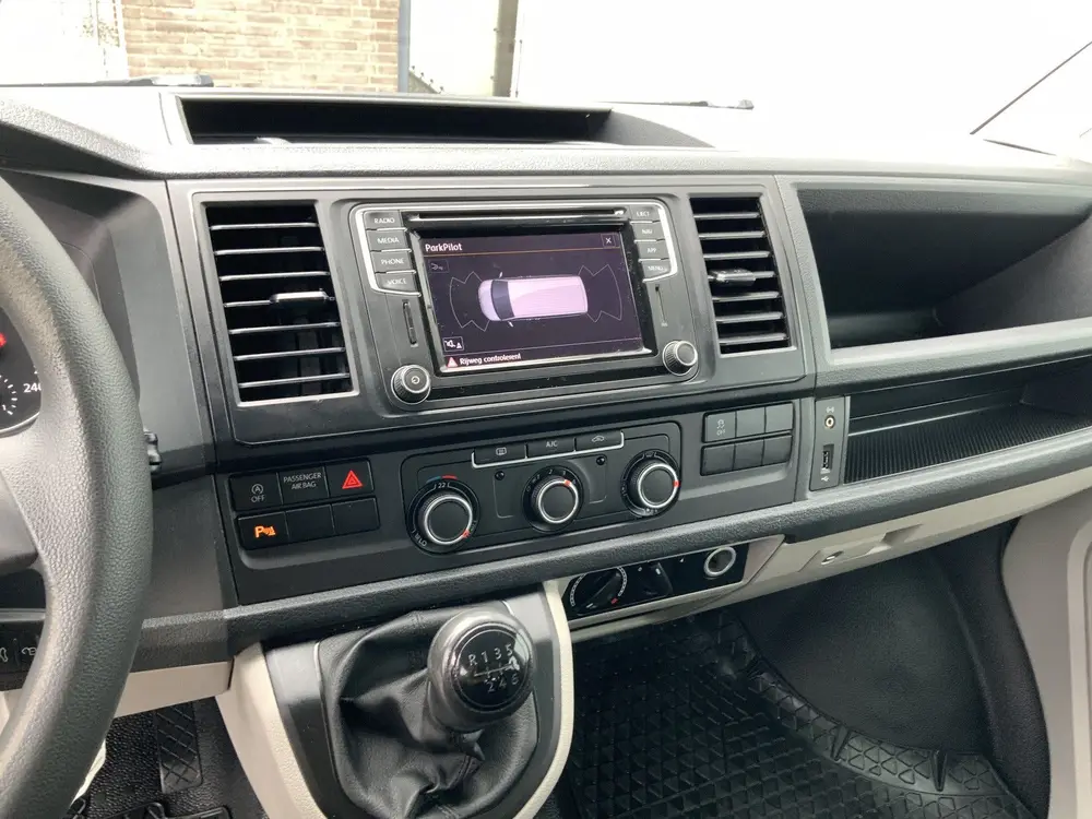 Volkswagen Transporter Multivan BTW! / BPM ! 2.0 TDI L2H1 Co uit 2019, foto 6