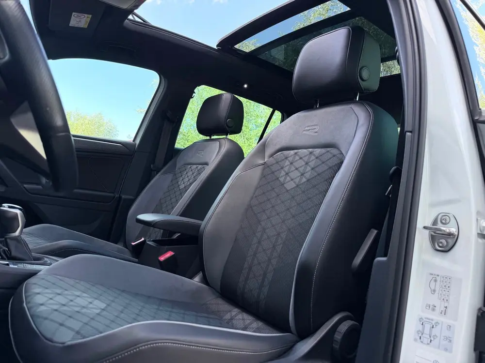 Volkswagen Tiguan 1.4 TSI eHybrid R-Line Pano/Keyless/Camera uit 2023, foto 12