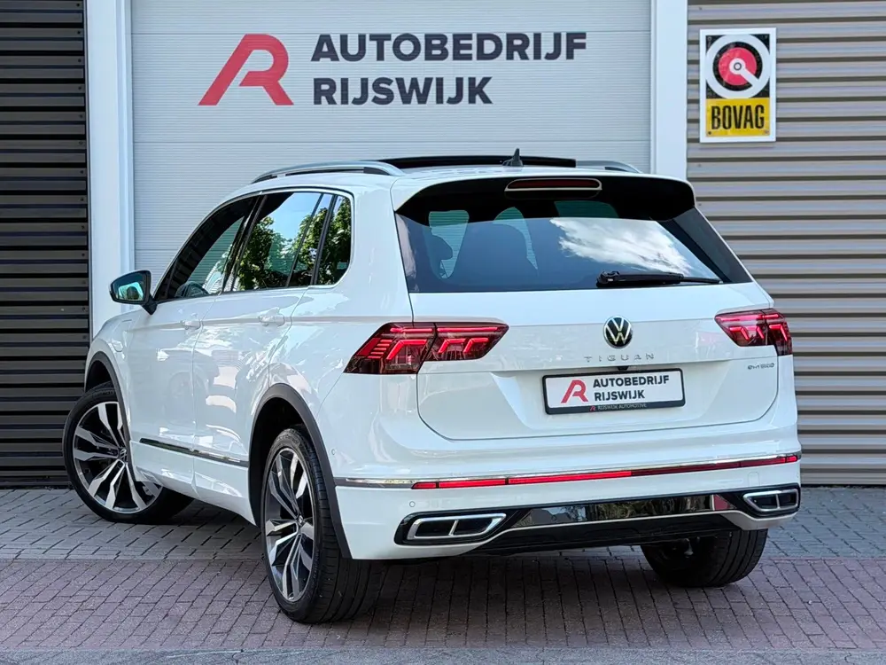 Volkswagen Tiguan 1.4 TSI eHybrid R-Line Pano/Keyless/Camera uit 2023, foto 3