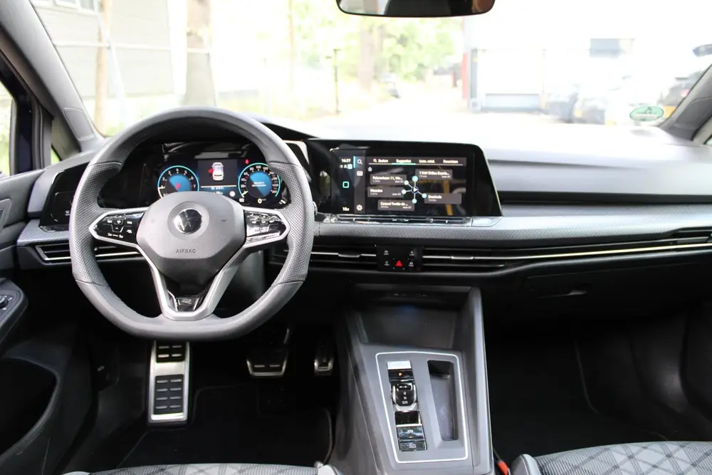 Volkswagen Golf 1.5 eTSI R-Line | LED | Adaptieve Cruise | uit 2021, foto 10