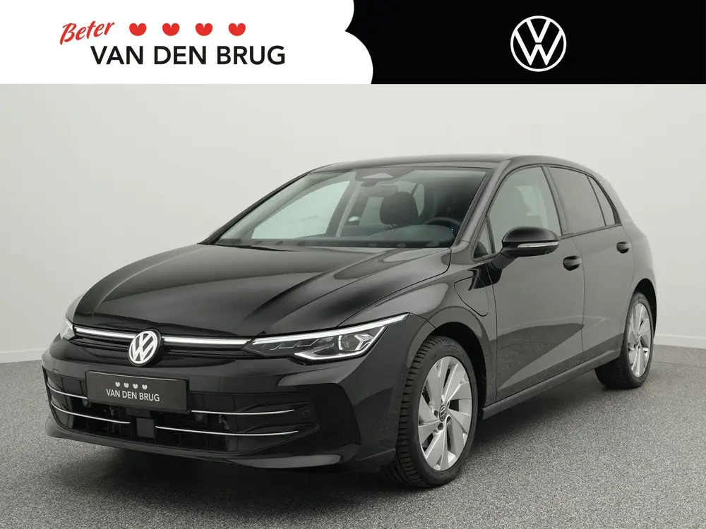 Volkswagen Golf 1.5 eHybrid 204pk Life Edition | LED Matrix uit 2025