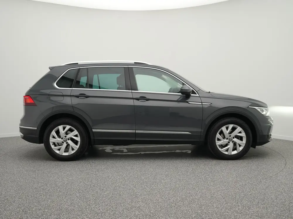 Volkswagen Tiguan 1.5 TSI 150 PK Elegance | LED Matrix IQ | uit 2022, foto 13