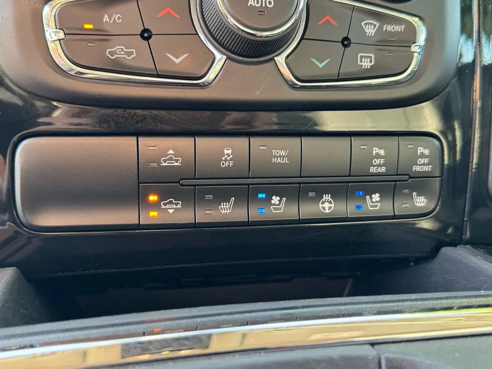 Dodge Ram 1500 Ram 1500 / 5.7 HEMI V8 / 4X4 / LUCHTVERING (bj 2019) uit 2019, foto 19