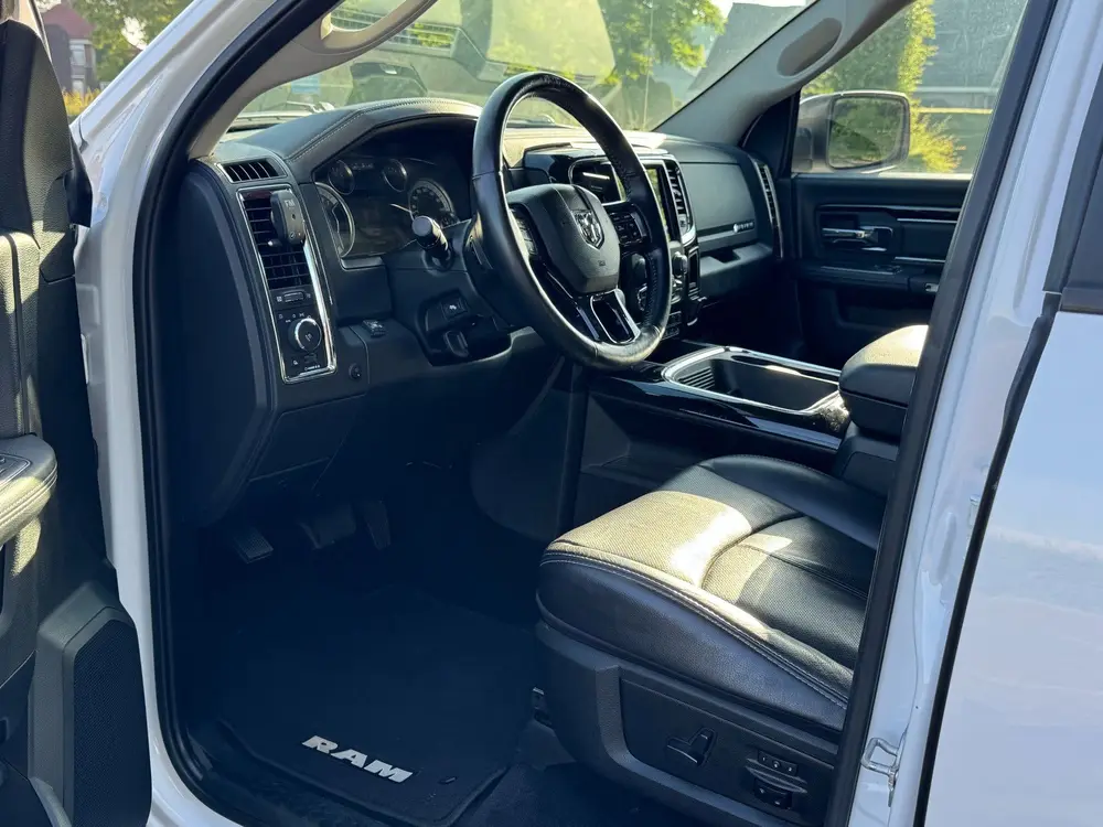 Dodge Ram 1500 Ram 1500 / 5.7 HEMI V8 / 4X4 / LUCHTVERING (bj 2019) uit 2019, foto 8