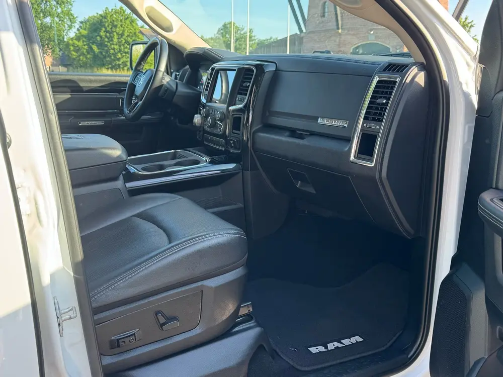 Dodge Ram 1500 Ram 1500 / 5.7 HEMI V8 / 4X4 / LUCHTVERING (bj 2019) uit 2019, foto 9