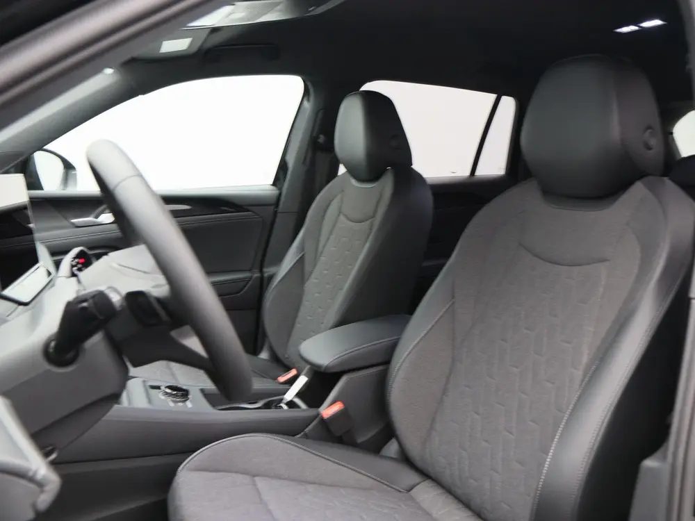 Volkswagen Tiguan Limited Edition 1.5 eHybrid 204 PK | Trekh uit 2026, foto 20