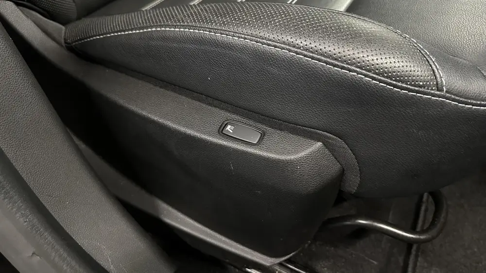 Dacia Duster 1.0 TCe Bi-Fuel Prestige CAMERA LEER NAVI CARPL uit 2021, foto 20