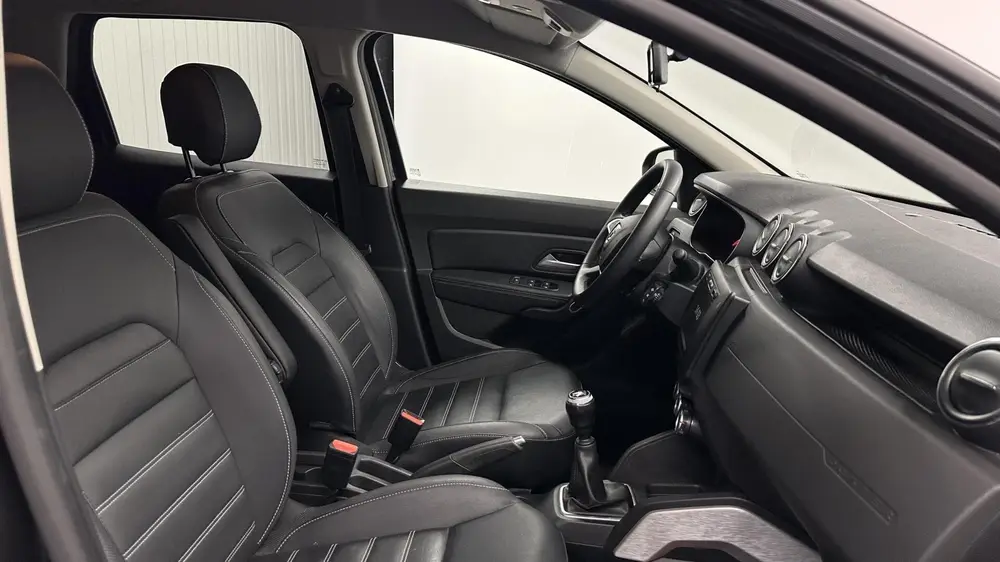Dacia Duster 1.0 TCe Bi-Fuel Prestige CAMERA LEER NAVI CARPL uit 2021, foto 4