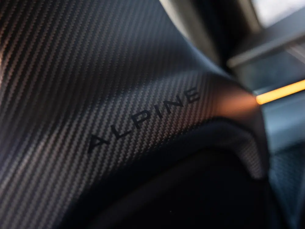 Alpine A390 GT | Bleu Alpine Vision | Sabelt® Alpine sports uit 2026, foto 14