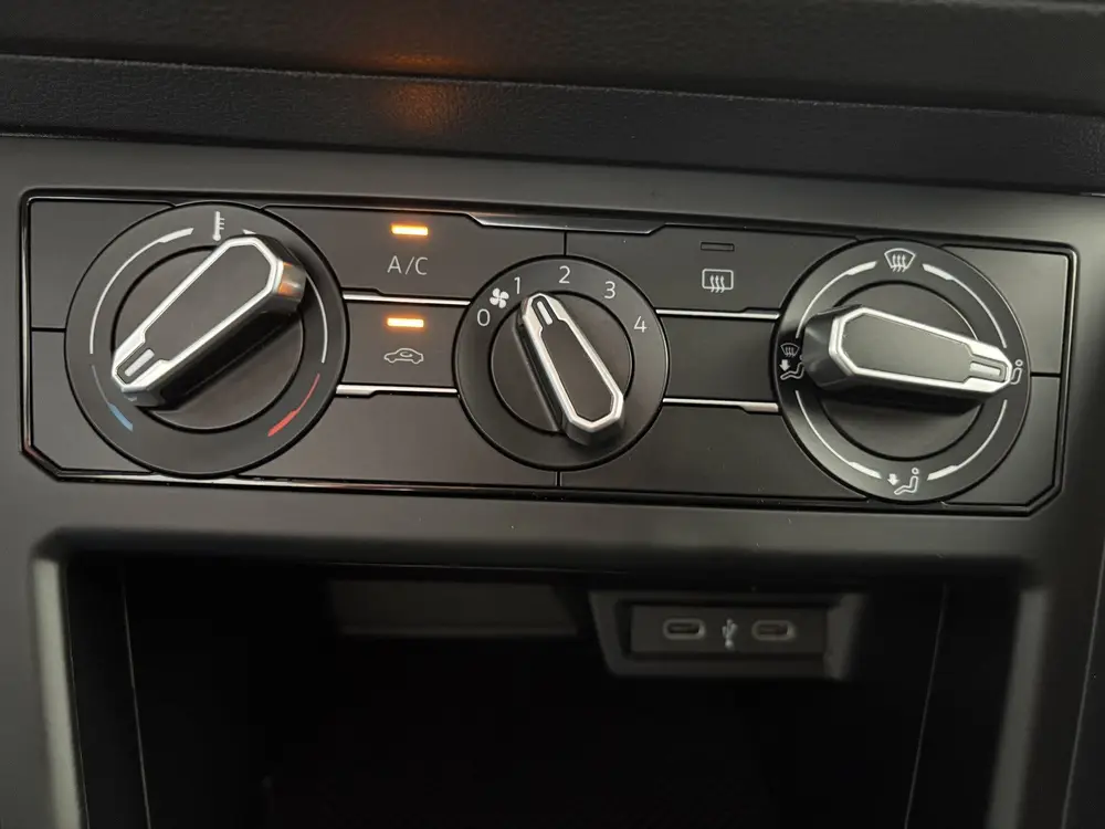 Volkswagen Polo 1.0 TSI Life Edition Achteruitrijcamera - Ai uit 2025, foto 15