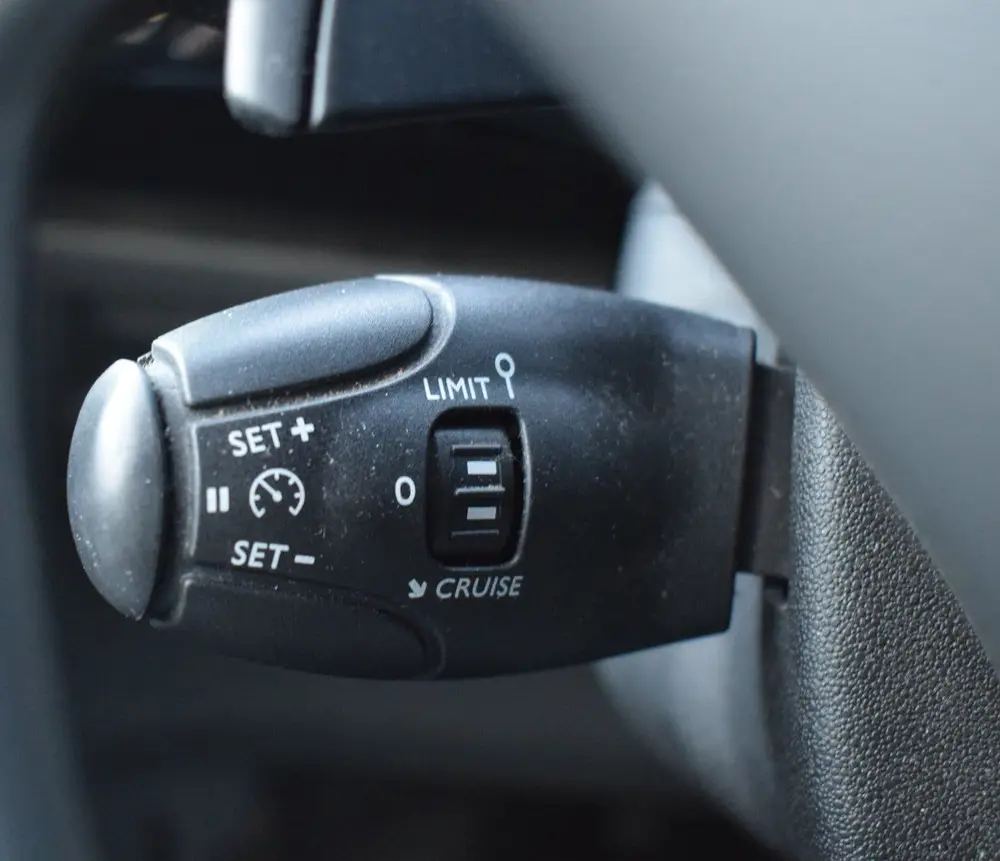 DS Automobiles 3 DS 3 1.2 PureTech So Chic | CLIMATE CONTROL |CRUISE CONTROL uit 2019, foto 14