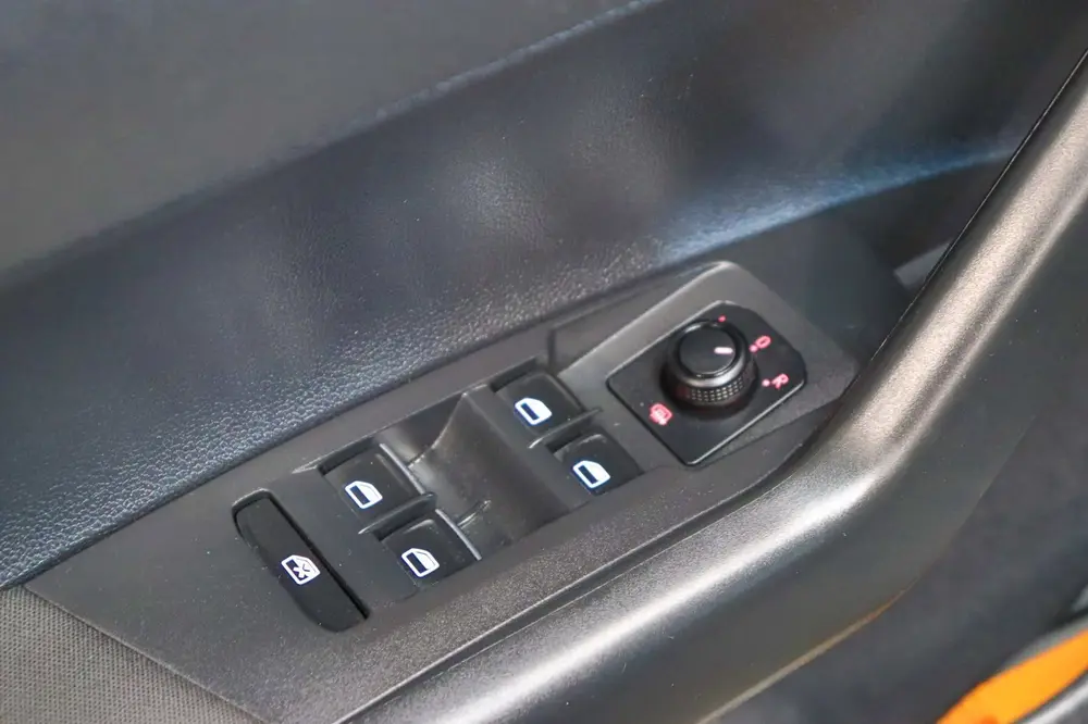 Volkswagen Polo 1.0 TSI Comfortline Carplay | Nw distributie uit 2020, foto 18