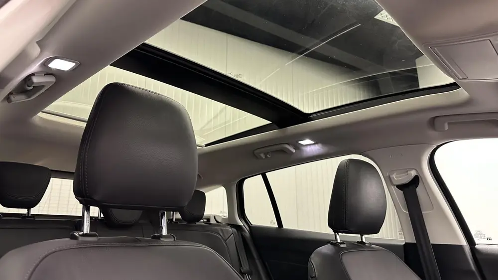 Ford Focus Wagon 1.0 EcoBoost Titanium Business PANO LEER CR uit 2019, foto 19