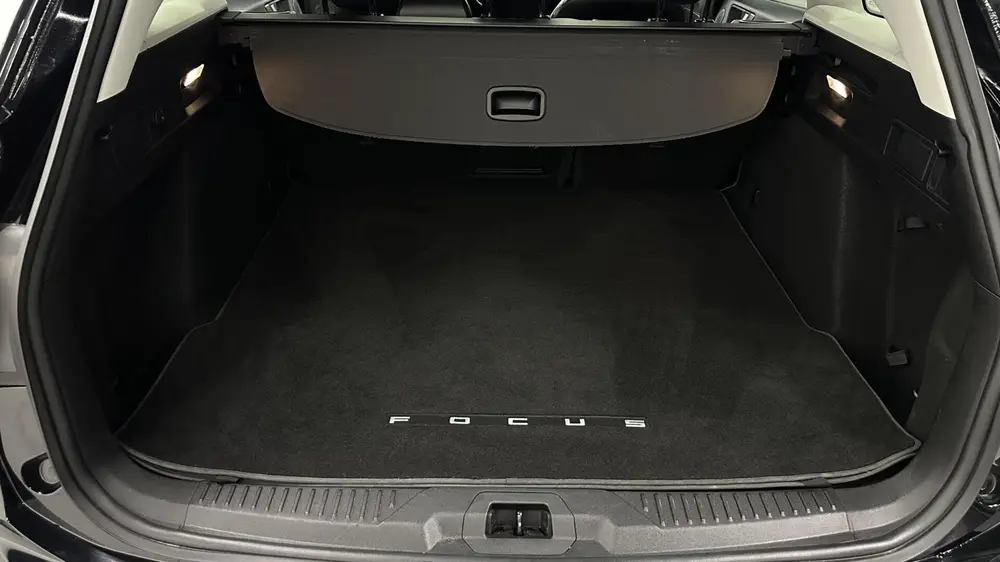 Ford Focus Wagon 1.0 EcoBoost Titanium Business PANO LEER CR uit 2019, foto 6