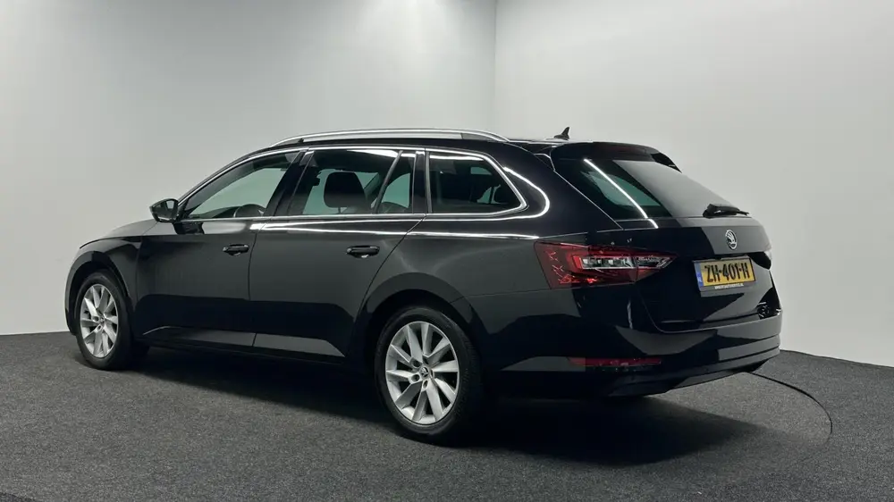 Skoda Superb 1.5 TSI ACT Style Business CAMERA CARPLAY uit 2019, foto 10