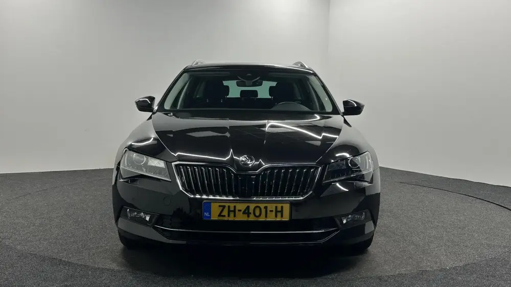 Skoda Superb 1.5 TSI ACT Style Business CAMERA CARPLAY uit 2019, foto 11