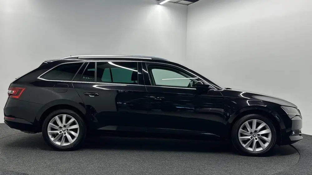 Skoda Superb 1.5 TSI ACT Style Business CAMERA CARPLAY uit 2019, foto 13
