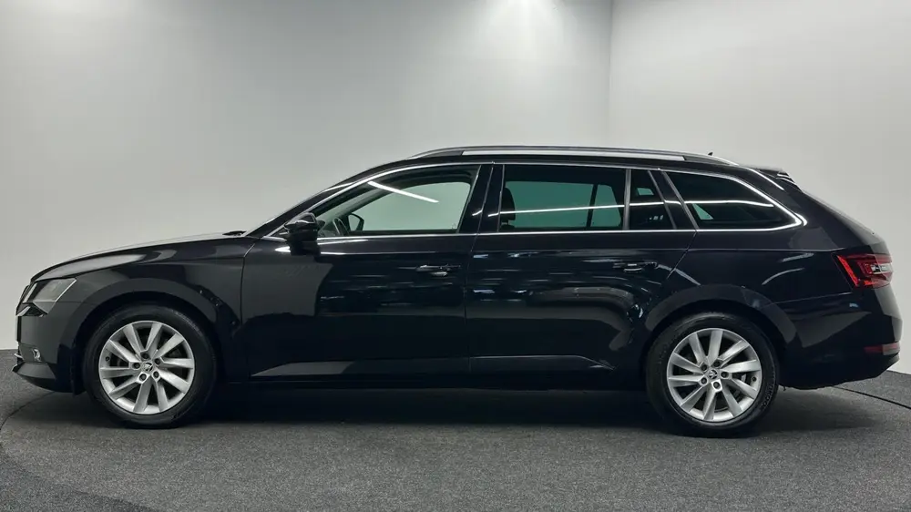 Skoda Superb 1.5 TSI ACT Style Business CAMERA CARPLAY uit 2019, foto 14