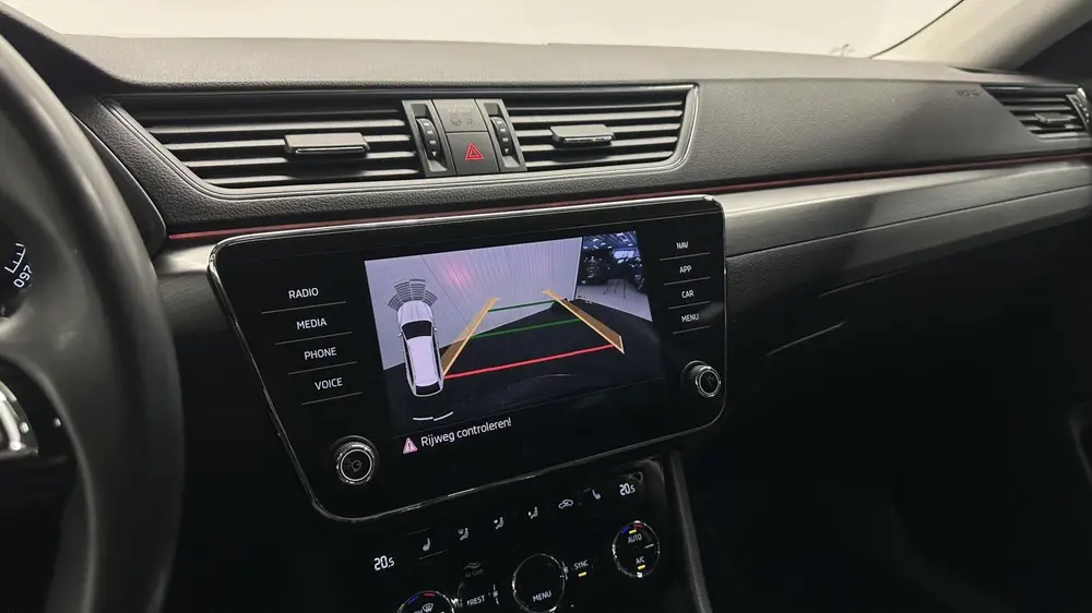 Skoda Superb 1.5 TSI ACT Style Business CAMERA CARPLAY uit 2019, foto 7